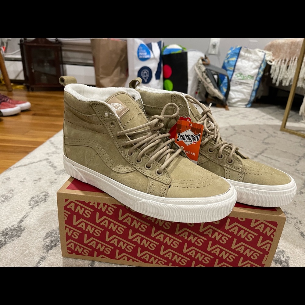 Vans Sk8–Hi Faux Fur Scotchgard Sneakers